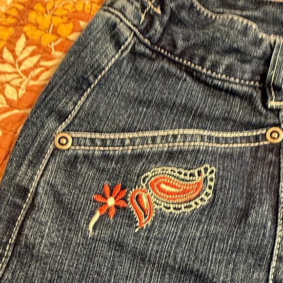 Vintage Denim Embroidered Women's Skirt - Picture 4 of 10